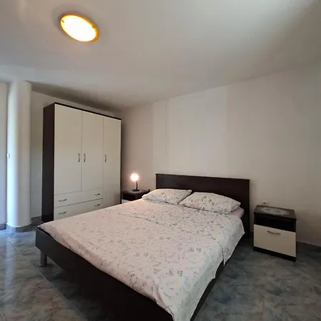 Apartment Rose